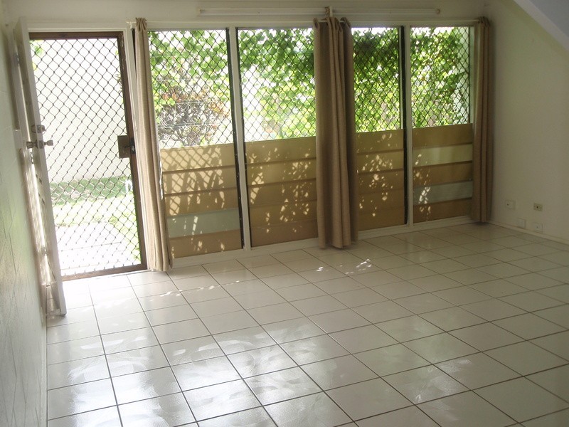 10/108 Mitchell Street, North Ward QLD 4810