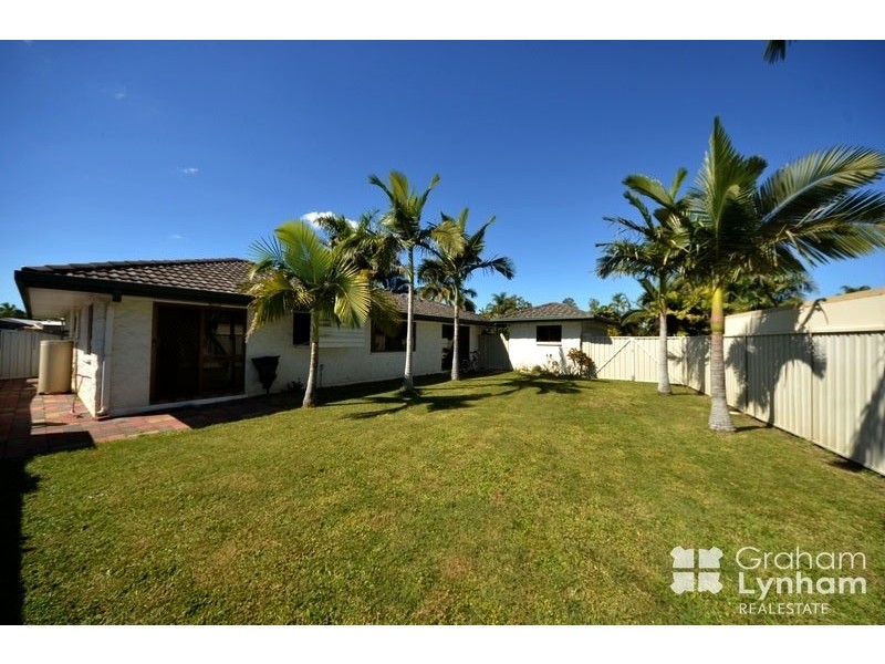 6 Salisbury Crescent, Kirwan QLD 4817