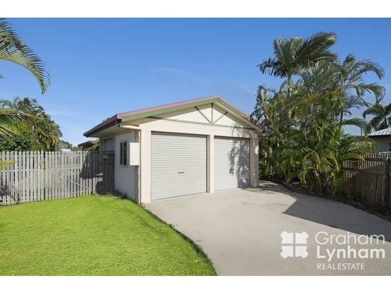 11 Spruce Street, Kirwan QLD 4817