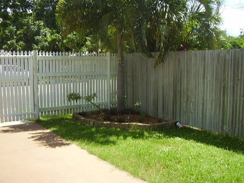 13 Winifred Street, Mundingburra QLD 4812