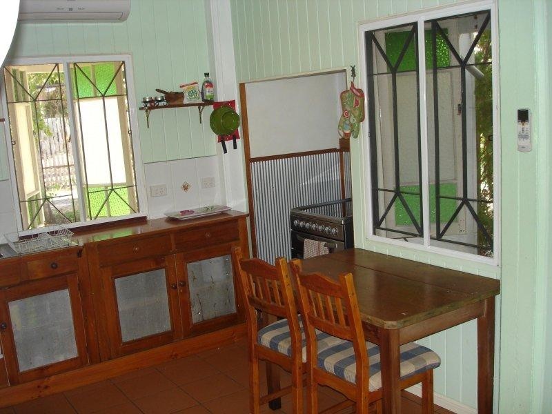 4B Sixth Avenue, South Townsville QLD 4810