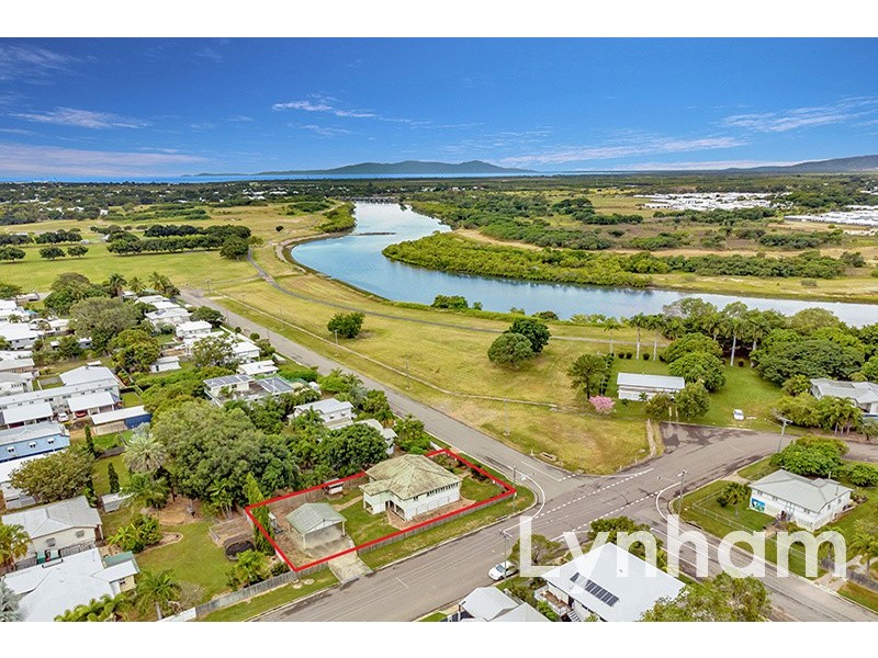 78 Carmody Street, Hermit Park QLD 4812