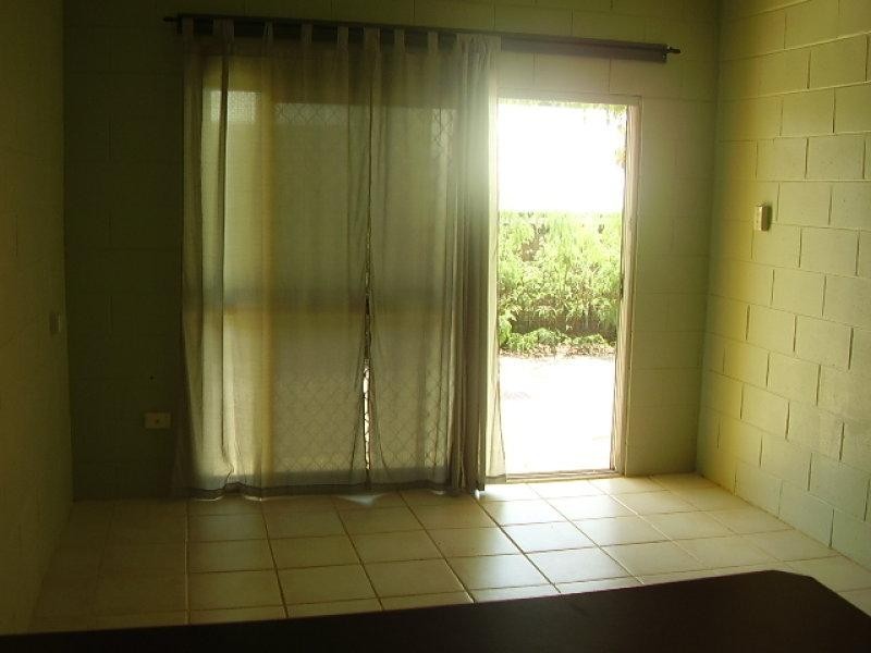 1/398 Walker Street, Townsville City QLD 4810