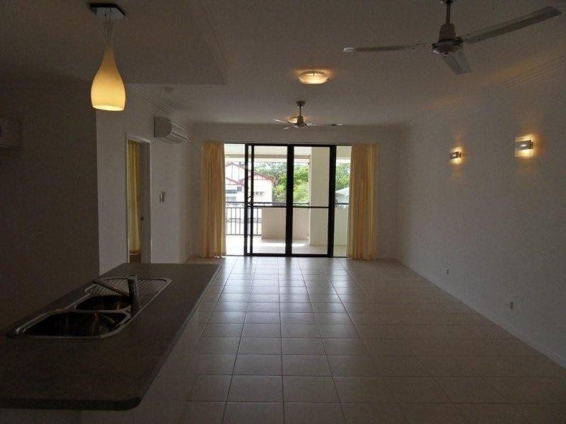 7/6-24 Henry Street, West End QLD 4810