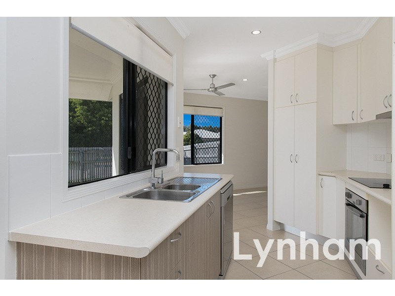 1 Lochern Way, Bushland Beach QLD 4818