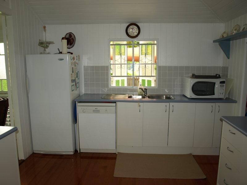 72 First Avenue, Railway Estate QLD 4810