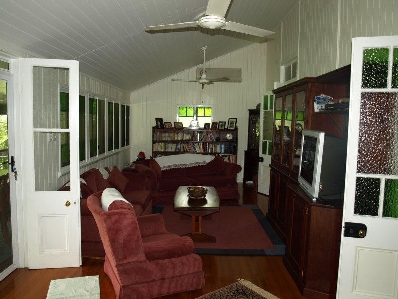 72 First Avenue, Railway Estate QLD 4810