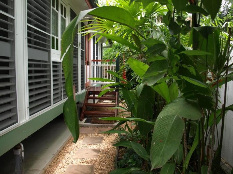 72 First Avenue, Railway Estate QLD 4810