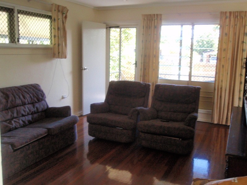 16 Garner Road, Kirwan QLD 4817