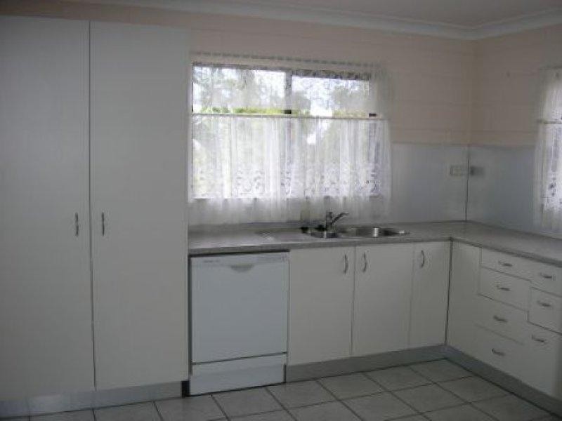 13 Dahl Crescent, Wulguru QLD 4811