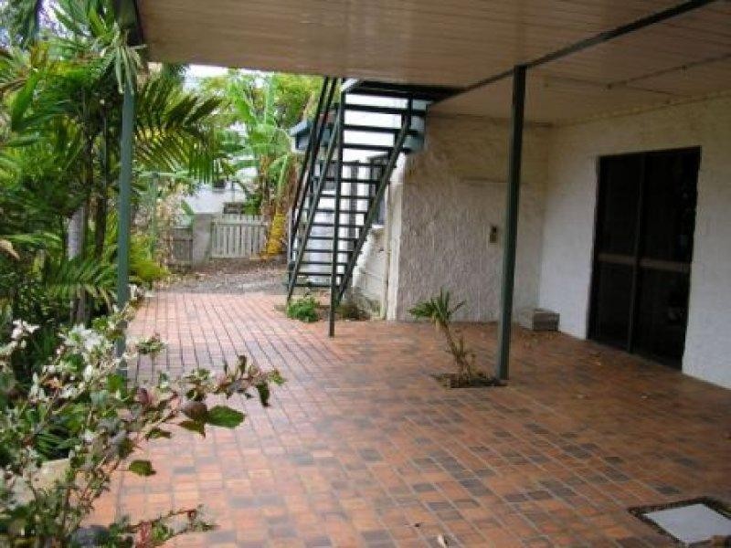 13 Dahl Crescent, Wulguru QLD 4811