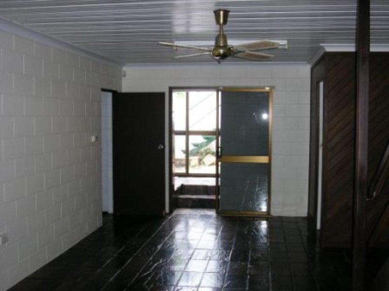 13 Dahl Crescent, Wulguru QLD 4811