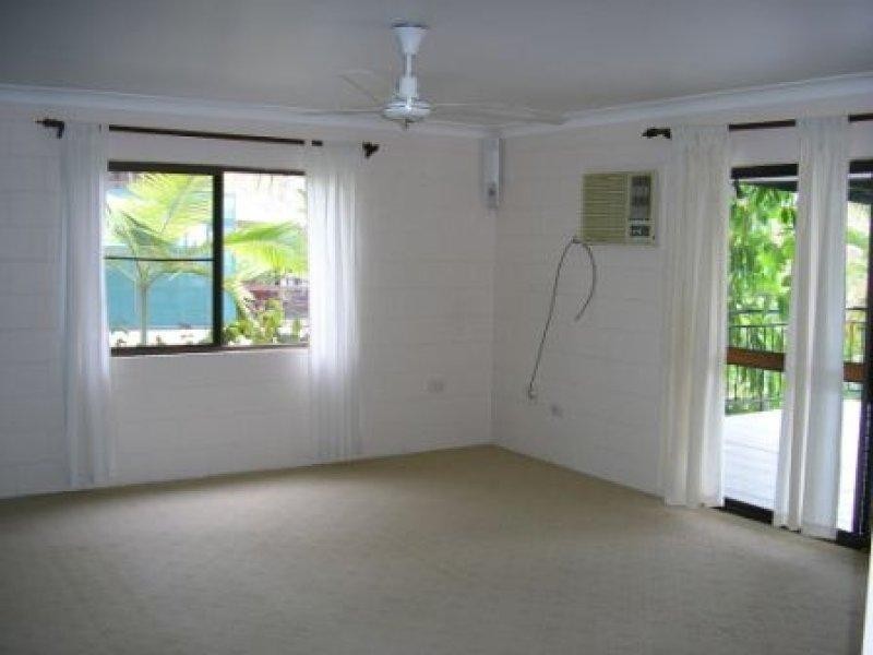 13 Dahl Crescent, Wulguru QLD 4811