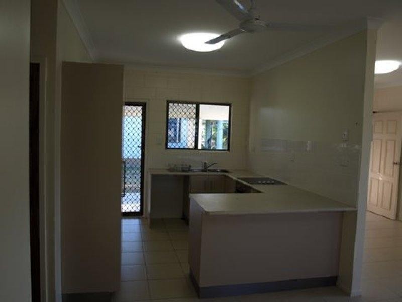 11 Carney Street, Cluden QLD 4811