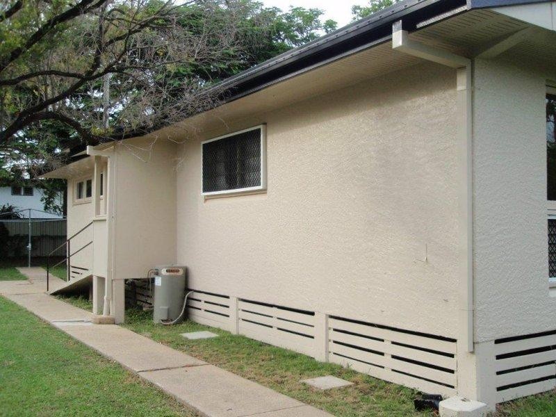 16 Garner Road, Kirwan QLD 4817