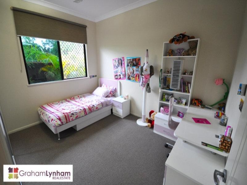 19 Daintree Drive, Bushland Beach QLD 4818