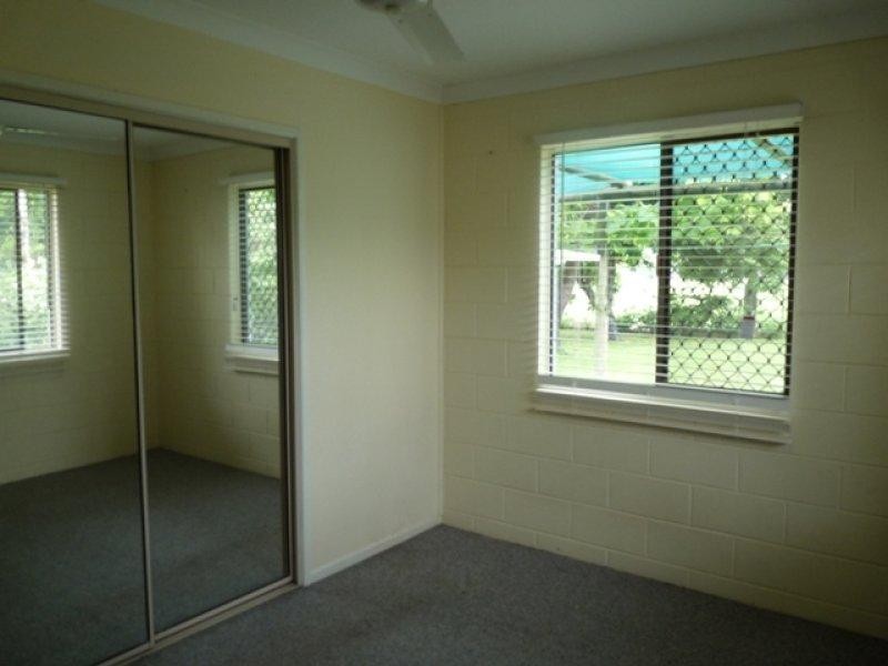 30 Ruby Round, Kelso QLD 4815