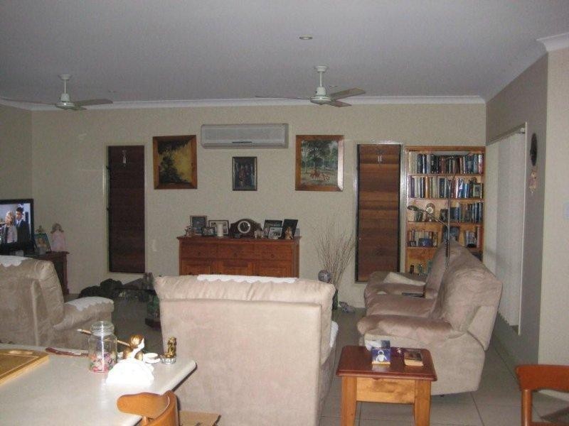 6 Lilium Street, Kirwan QLD 4817