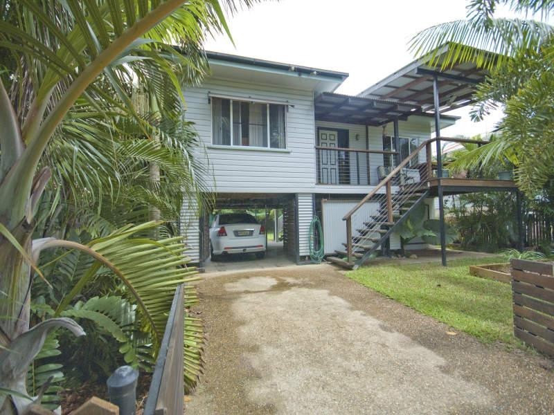 19 Portland Street, Hyde Park QLD 4812