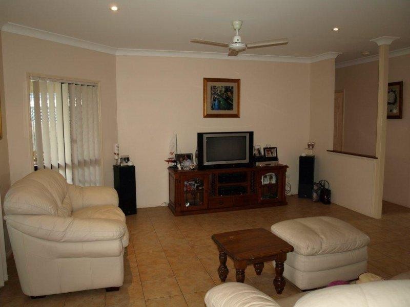 11 Torenia Close, Kirwan QLD 4817