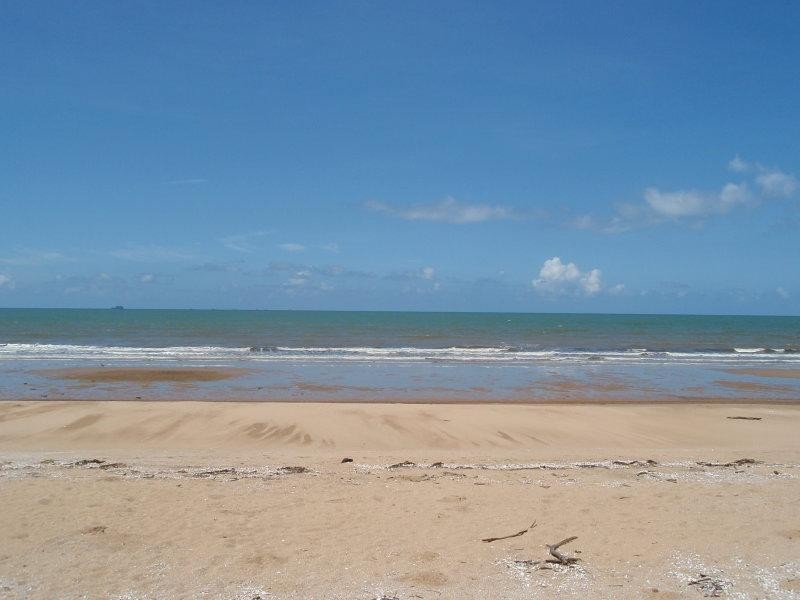 51 Cay Street, Saunders Beach QLD 4818