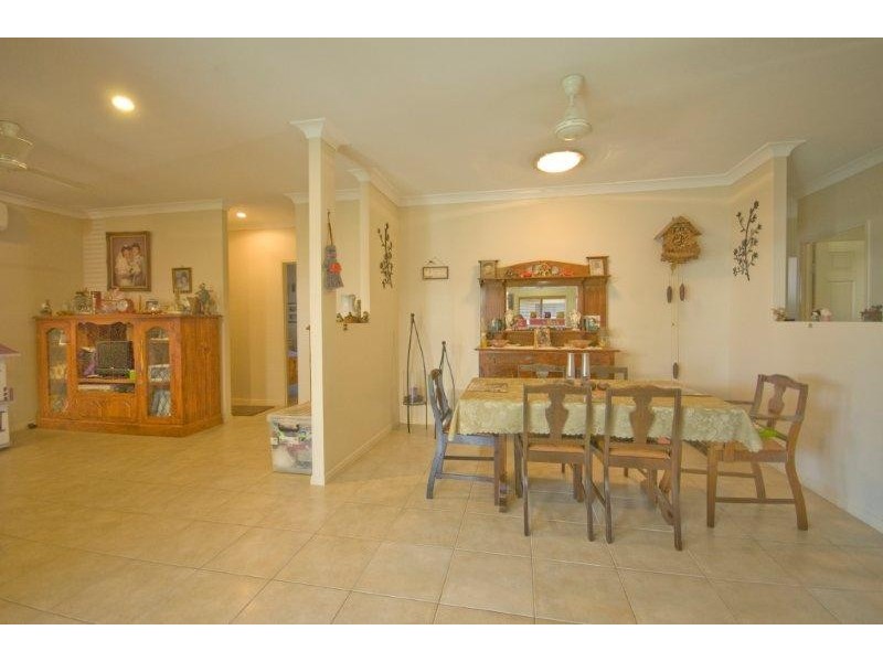 67 Bamboo Crescent, Mount Louisa QLD 4814