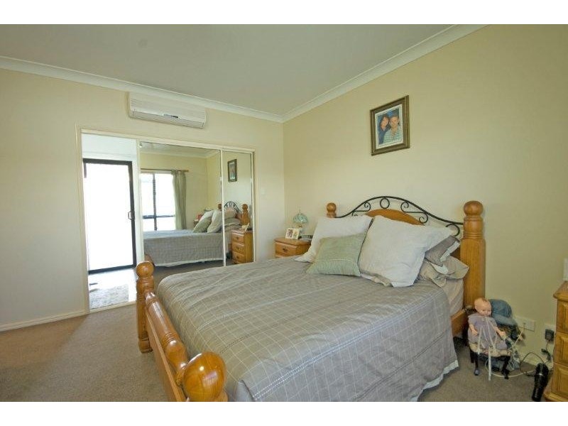 67 Bamboo Crescent, Mount Louisa QLD 4814