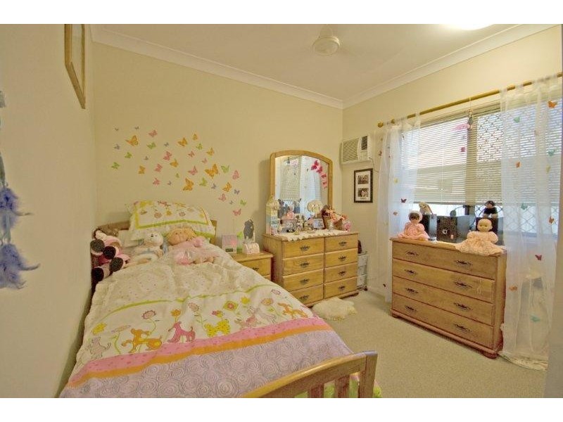 67 Bamboo Crescent, Mount Louisa QLD 4814