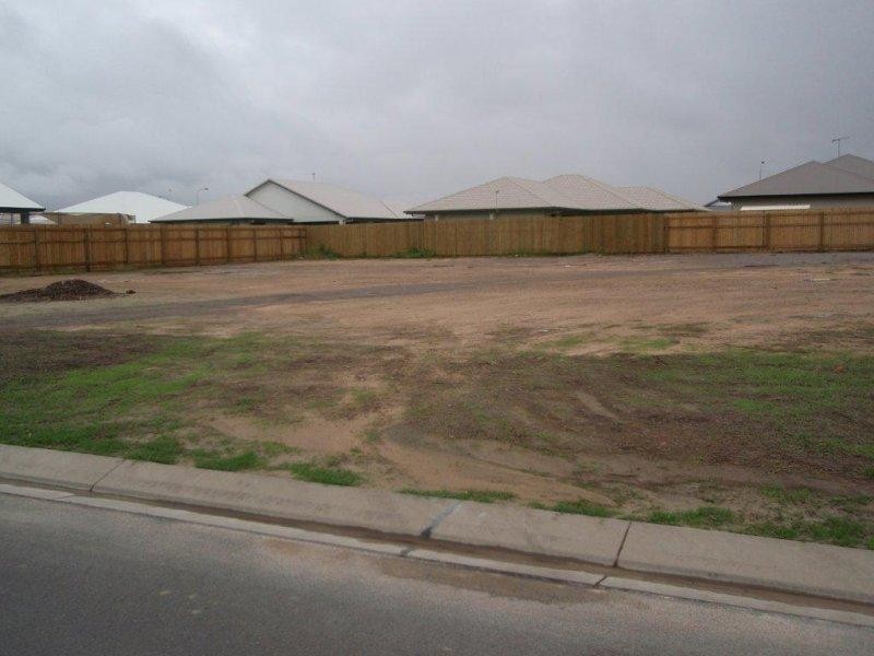 3 Ningaloo Street, Burdell QLD 4818