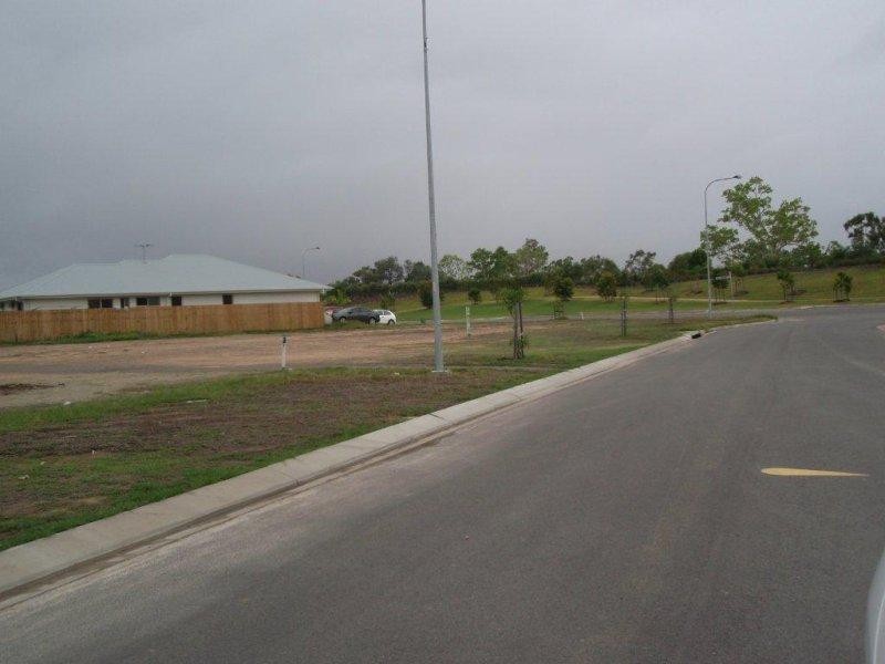 3 Ningaloo Street, Burdell QLD 4818