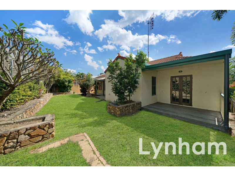11 Nettleton Street, Mount Louisa QLD 4814