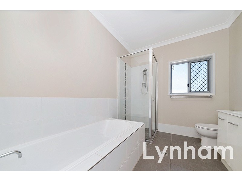 5 Rennot Court, Kelso QLD 4815