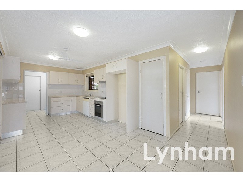 6 Banksia Street, Kirwan QLD 4817