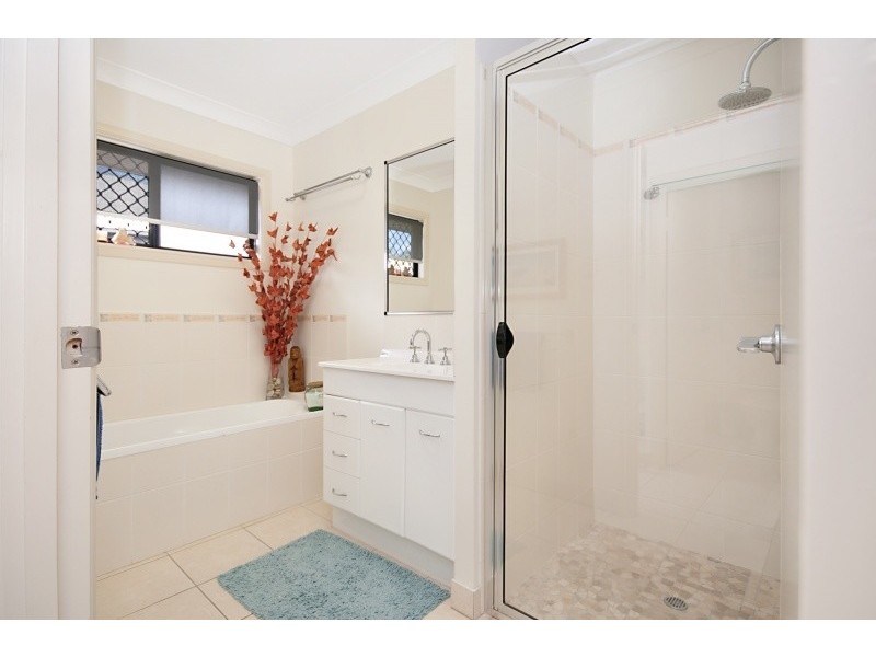 10 Fig Tree  Pocket, Idalia QLD 4811