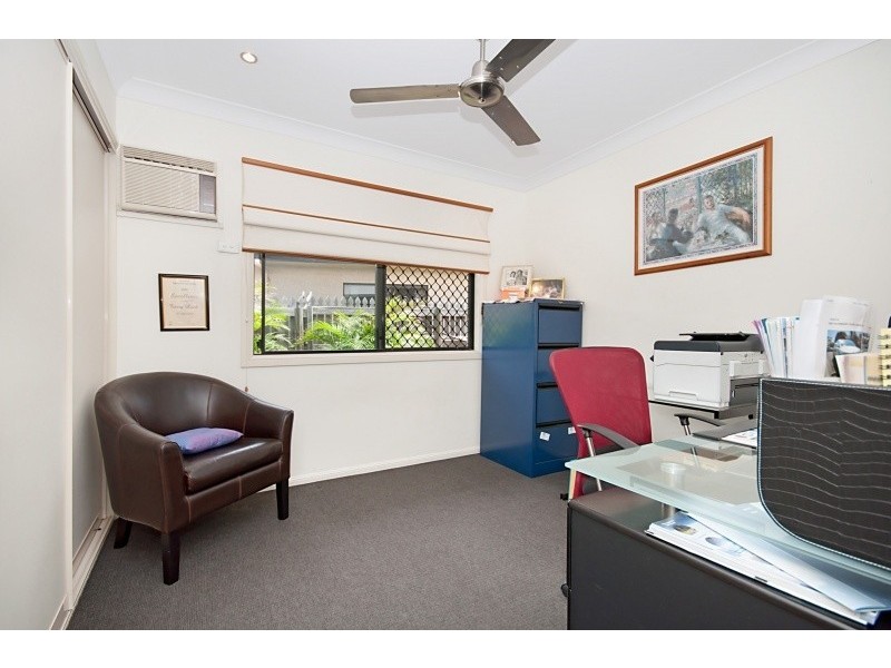 10 Fig Tree  Pocket, Idalia QLD 4811