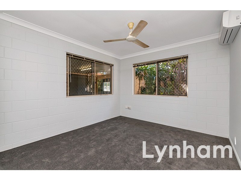 11 Spruce Street, Kirwan QLD 4817