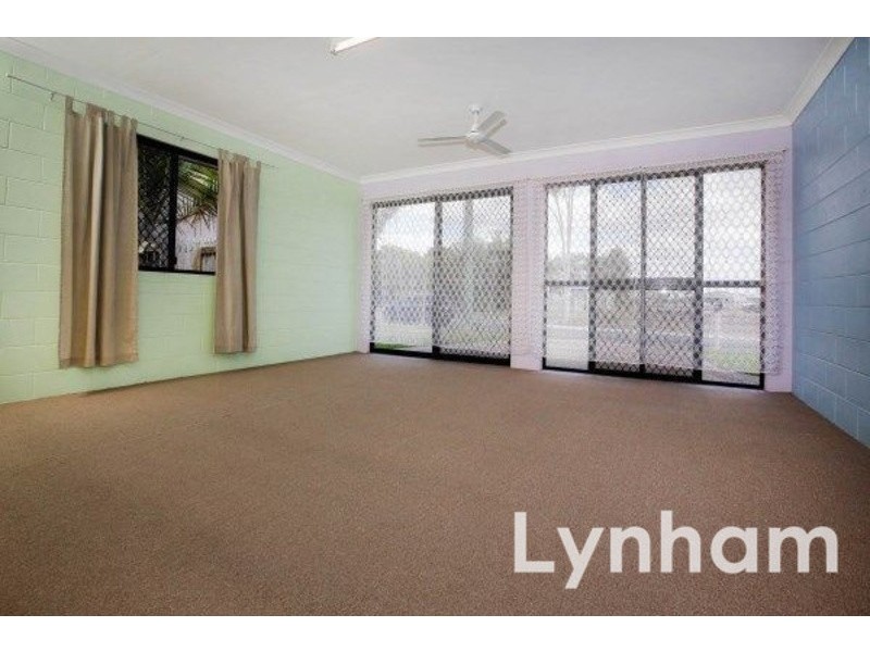 69 Feeney Avenue, Rasmussen QLD 4815