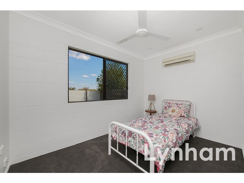 38 Amber Avenue, Rasmussen QLD 4815