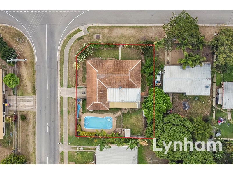 203 Pinnacle Drive, Rasmussen QLD 4815