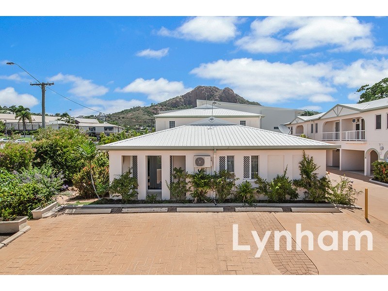 1/38-40 Gregory Street, North Ward QLD 4810