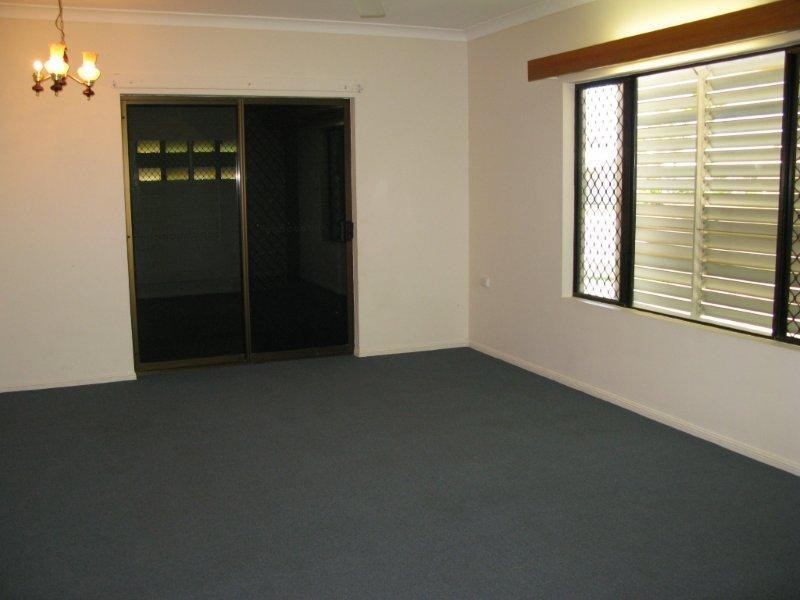 15 Bilberry Street, Kirwan QLD 4817