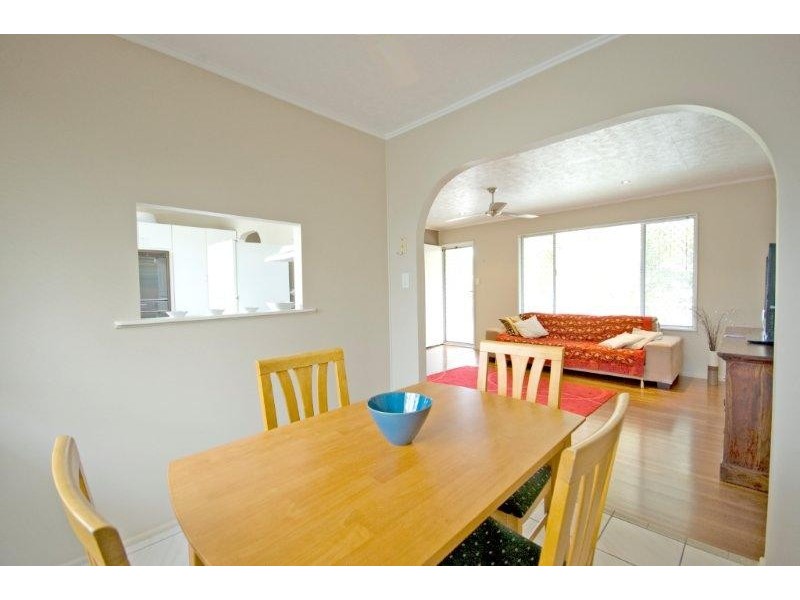 10 Tilanus Street, Heatley QLD 4814