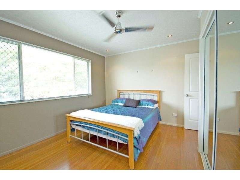 10 Tilanus Street, Heatley QLD 4814