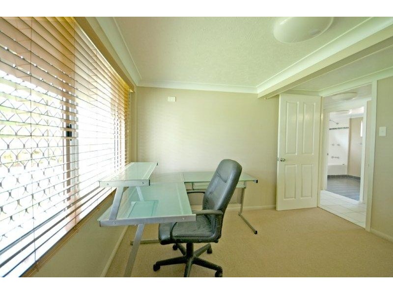 10 Tilanus Street, Heatley QLD 4814