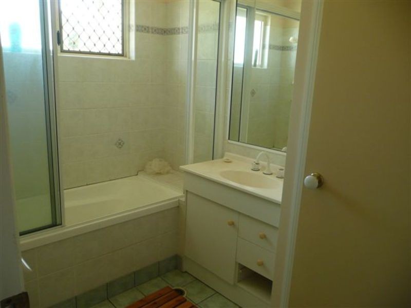 2 Pearl Court, Deeragun QLD 4818