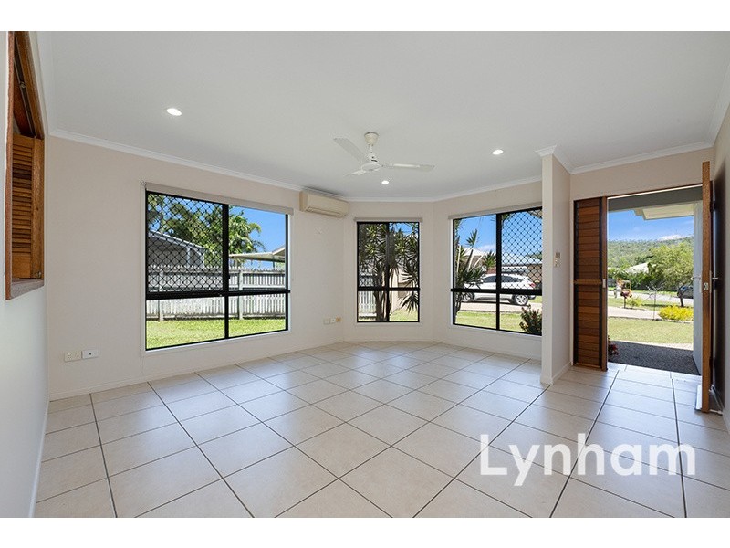 37 Squires Crescent, Kirwan QLD 4817