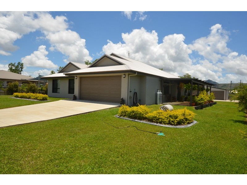 23 Tennessee Way, Kelso QLD 4815