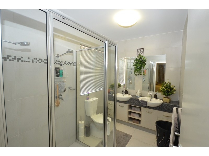 23 Tennessee Way, Kelso QLD 4815