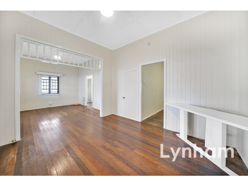 2 Ferntree Street, Kirwan QLD 4817