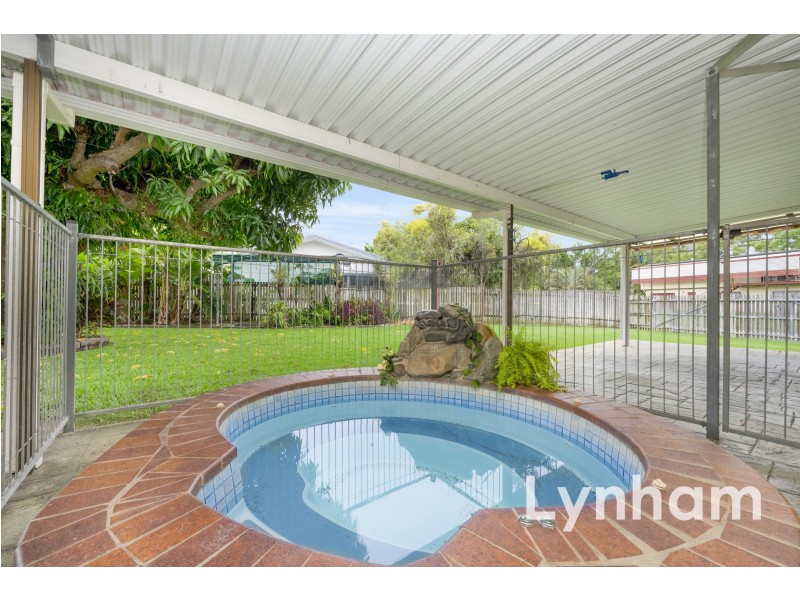 35 Valencia Street, Cranbrook QLD 4814